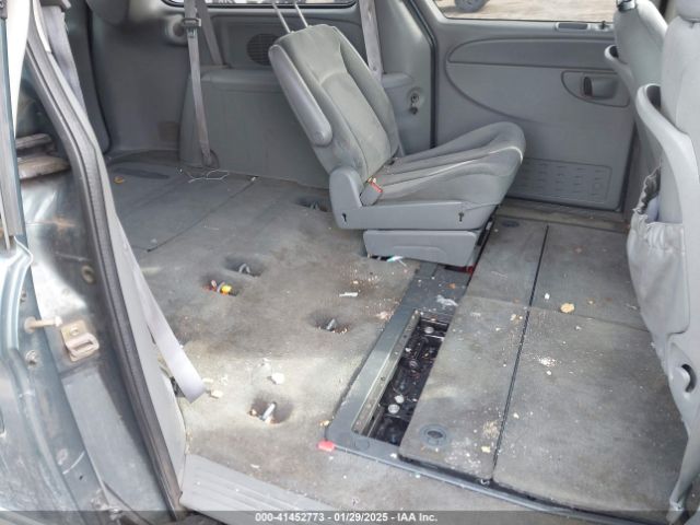 2005 CHRYSLER TOWN & COUNTRY 2C4GP54L35R530262 Photo 7