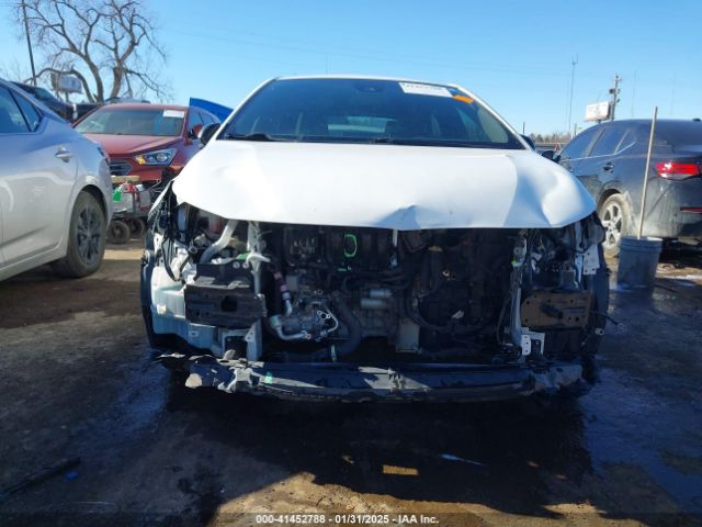 JTND4RBE7L3098607 Toyota Corolla Se Nightshade Edition