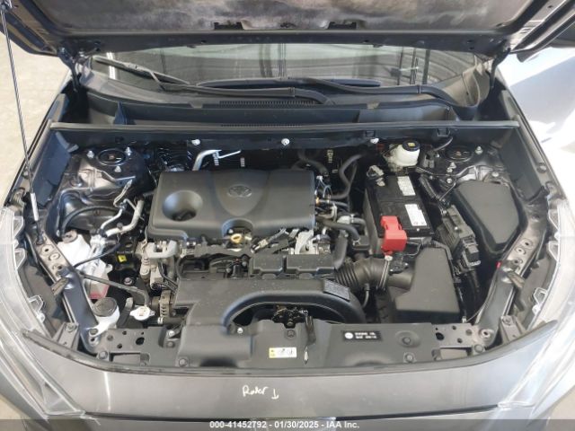 2T3F1RFV4MW185783 Toyota RAV4 LE