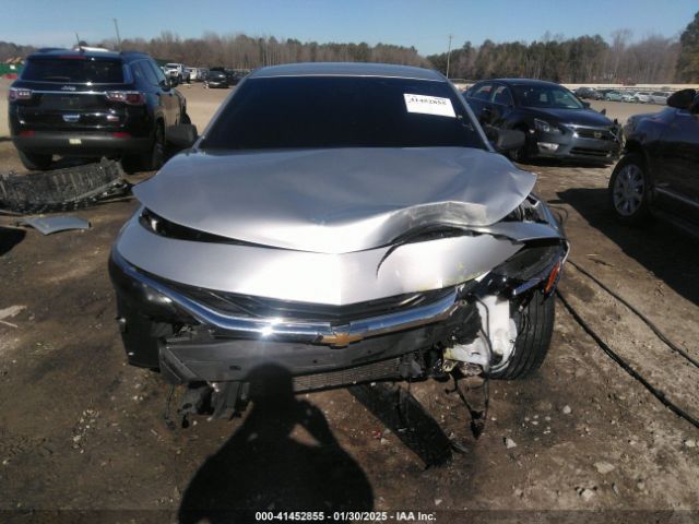 1G1ZD5ST3LF042253 Chevrolet Malibu Fwd Lt