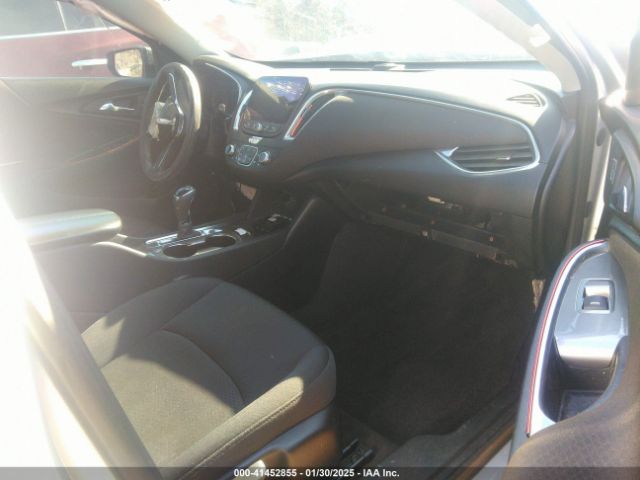 1G1ZD5ST3LF042253 Chevrolet Malibu Fwd Lt
