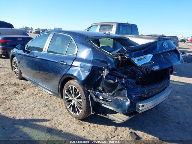 4T1B11HK5KU818218 Toyota CAMRY SE