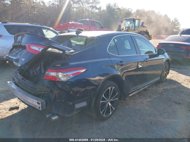 4T1B11HK5KU818218 Toyota CAMRY SE