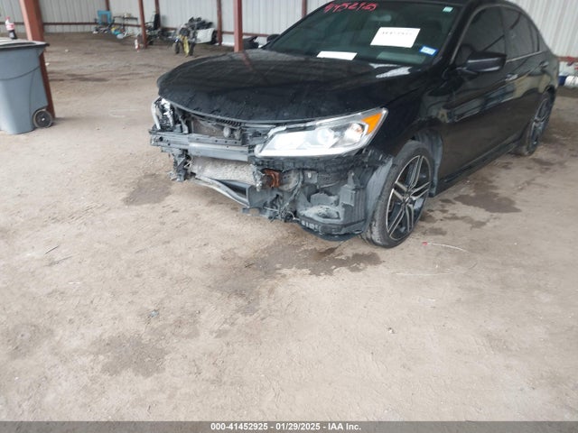 1HGCR2F57HA242194 Honda Accord Sport