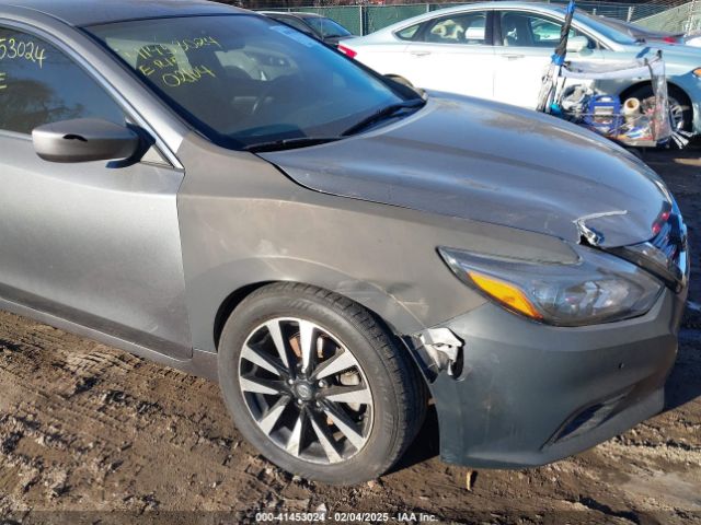 1N4AL3AP3JC244529 Nissan Altima 2.5 Sv
