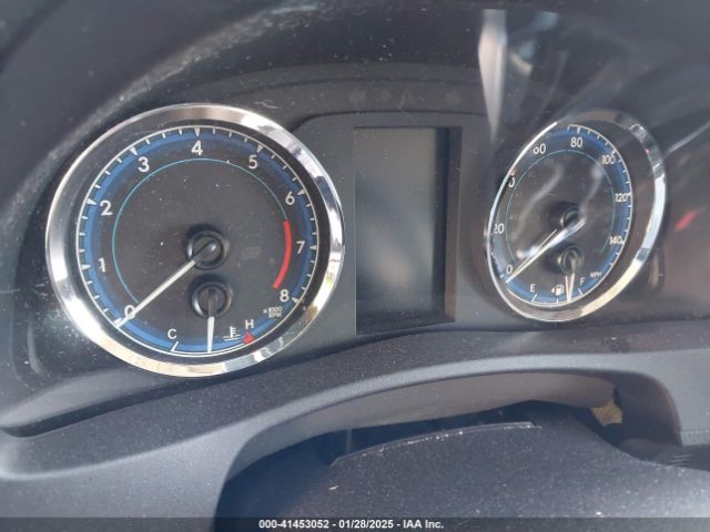 2T1BURHE5KC172647 Toyota COROLLA SE