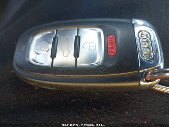 Продажа на аукционе авто 2011 Audi A5 2.0t Premium, vin: WAULFAFR4BA031186, номер лота: 41453127