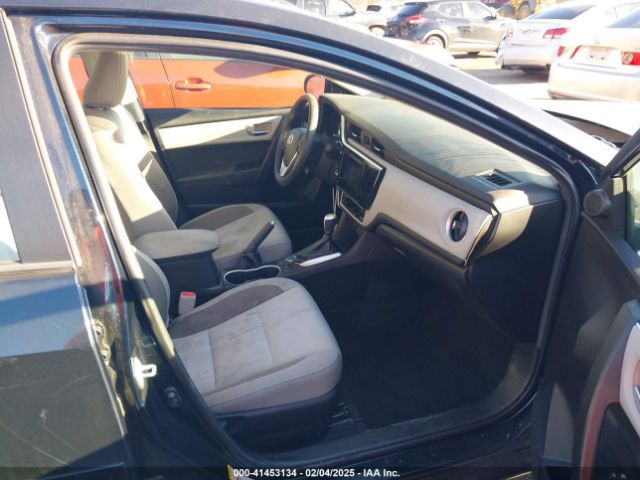 2T1BURHE2JC022865 Toyota COROLLA LE