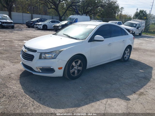Chevrolet Cruze 1lt Auto 2015 1G1PC5SB9F7275702 Image 2