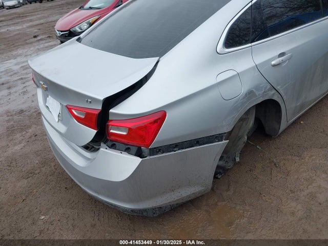 1G1ZE5STXHF254507 Chevrolet MALIBU 1LT