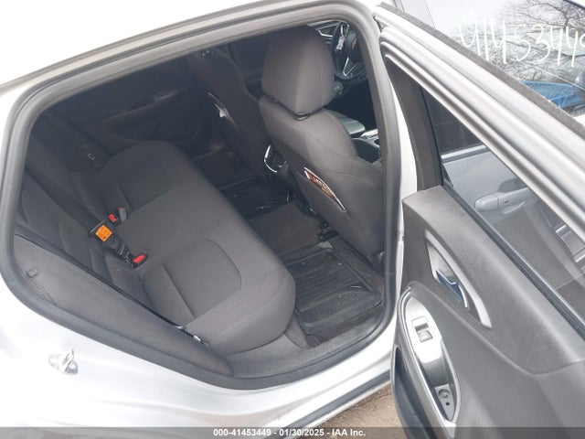 1G1ZE5STXHF254507 Chevrolet MALIBU 1LT