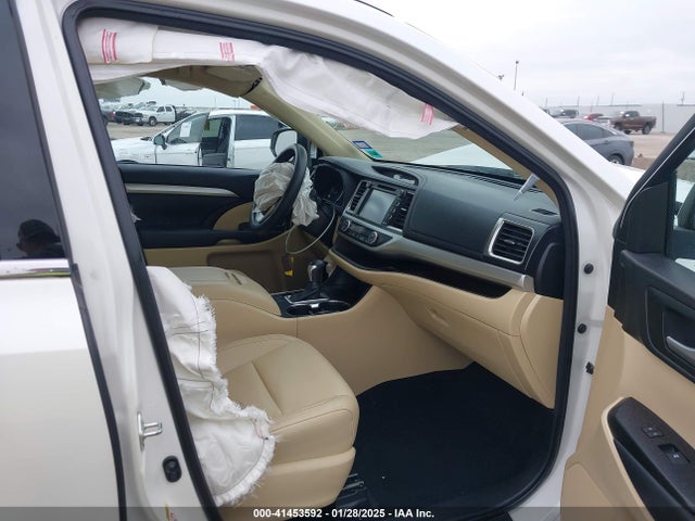 5TDKKRFH6ES022853 Toyota Highlander Xle V6