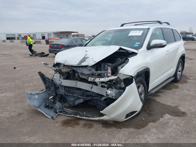 5TDKKRFH6ES022853 Toyota Highlander Xle V6