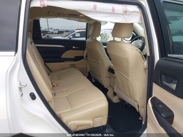 5TDKKRFH6ES022853 Toyota Highlander Xle V6