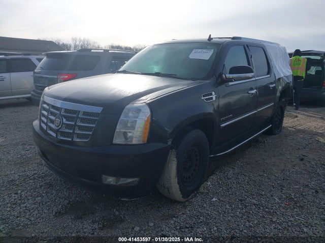 2009 CADILLAC ESCALADE ESV 1GYFK26249R243161 Photo 1