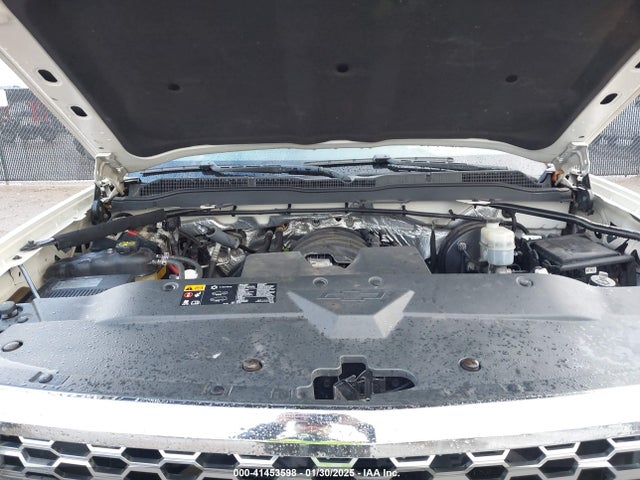 3GCUKREHXEG295304 Chevrolet Silverado 1500 1lt