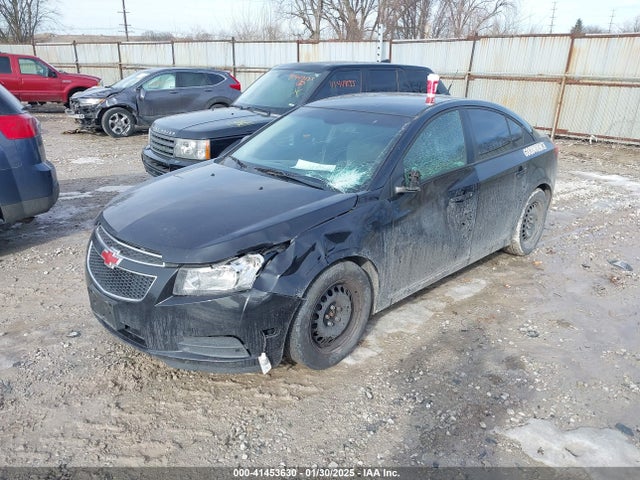 1G1PA5SG6E7195807 Chevrolet Cruze Ls Auto
