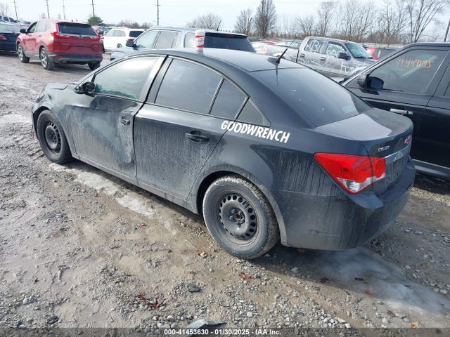 1G1PA5SG6E7195807 Chevrolet Cruze Ls Auto