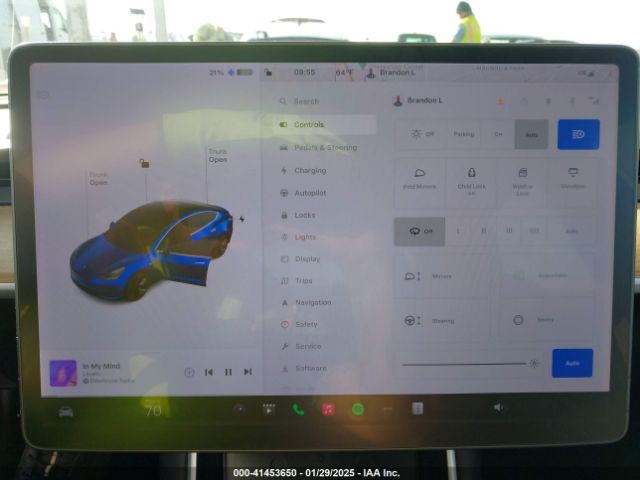 5YJ3E1EA8JF014706 Tesla Model 3 Long Range/mid Range