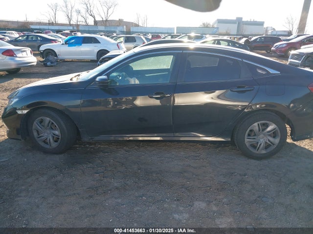 Honda Civic Lx 2019 2HGFC2F63KH544338 Image 14