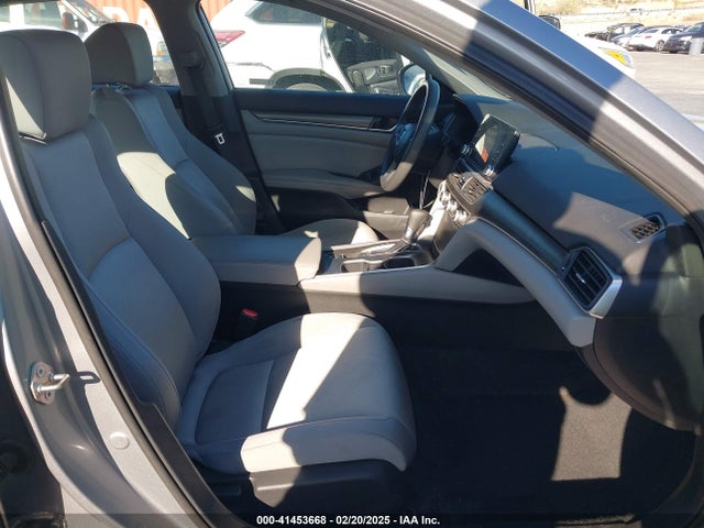 Honda ACCORD LX 2018 1HGCV1F13JA152713 Image 5