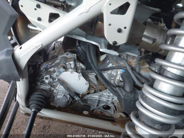 2022 CAN-AM MAVERICK X3 3JBVXAV43NE003107 Photo 7