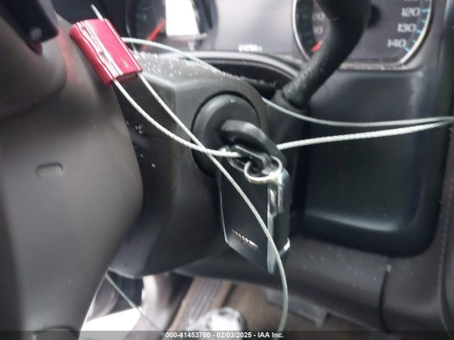 1GT12TEY2HF155625 GMC Sierra 2500hd Slt