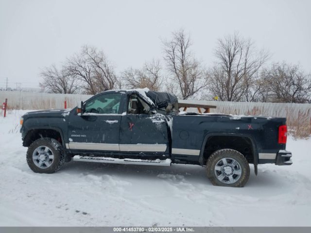1GT12TEY2HF155625 GMC Sierra 2500hd Slt