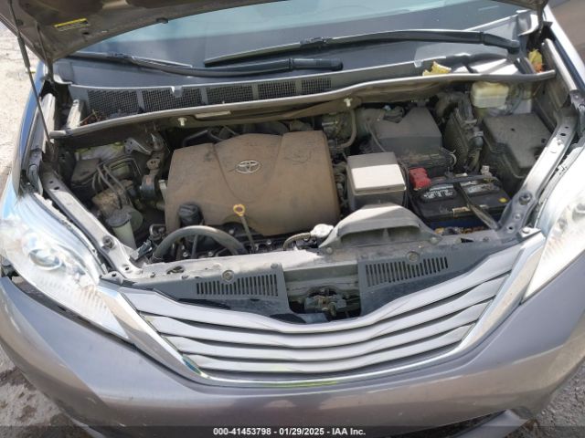 5TDYZ3DC4HS835283 Toyota Sienna Xle/limited