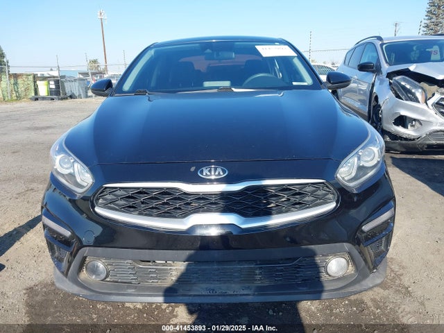 3KPF24ADXME271884 KIA Forte Lxs