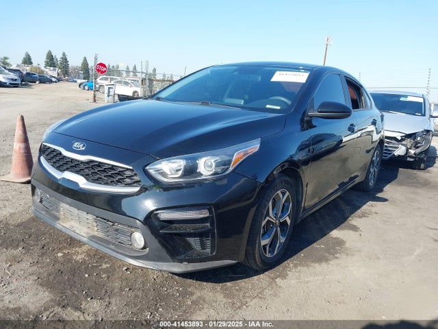 3KPF24ADXME271884 KIA Forte Lxs