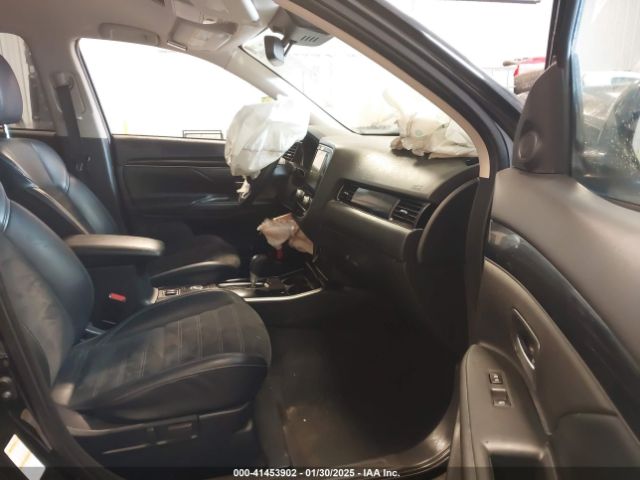 2020 MITSUBISHI OUTLANDER JA4AZ3A38LZ044388 Photo 4