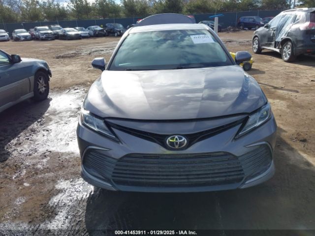4T1R11BK8MU030169 Toyota Camry Le Awd