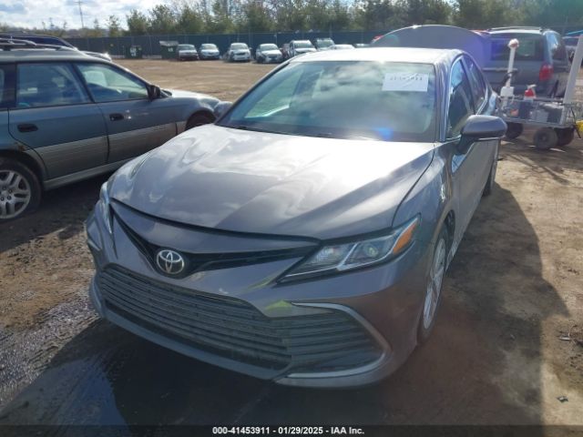 4T1R11BK8MU030169 Toyota Camry Le Awd