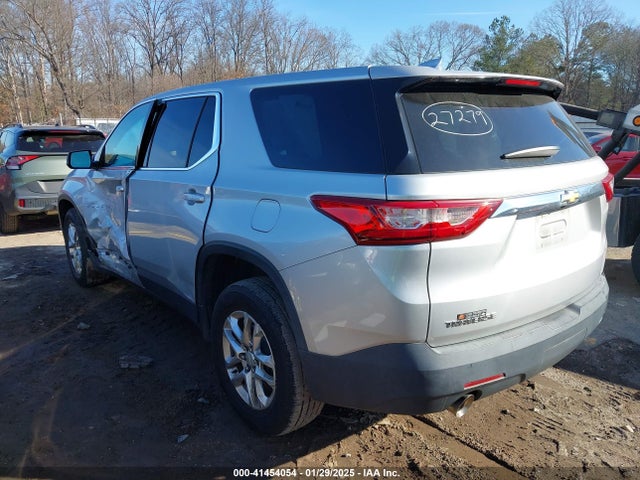 1GNERFKW0KJ129439 Chevrolet Traverse Ls