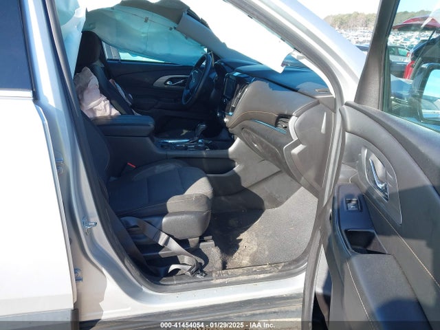 1GNERFKW0KJ129439 Chevrolet Traverse Ls