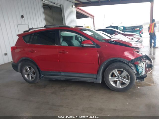 2T3WFREV2FW166221 Toyota Rav4 Xle
