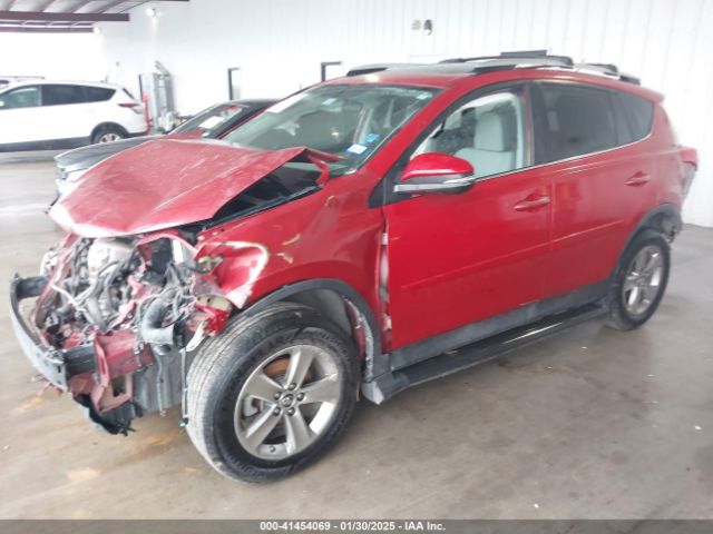 2T3WFREV2FW166221 Toyota Rav4 Xle