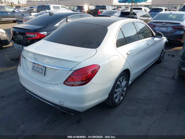 55SWF4JB6GU115227 Mercedes-Benz C 300 Luxury/sport