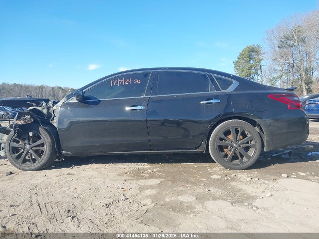 1N4AL3AP7HC238243 Nissan Altima 2.5 Sr