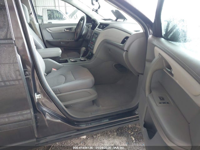 Chevrolet Traverse Ls 2016 1GNKRFED3GJ243603 Image 5