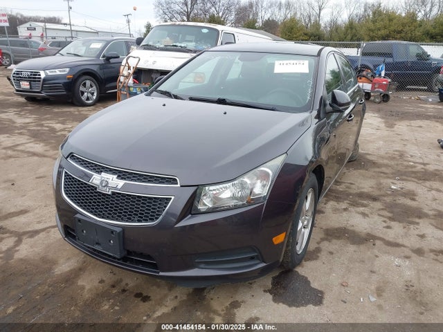 1G1PC5SB8E7477980 Chevrolet Cruze 1lt Auto