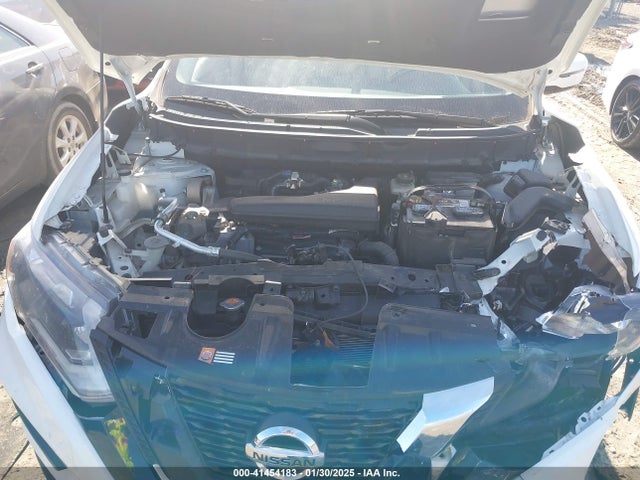 KNMAT2MTXHP501153 Nissan ROGUE SV