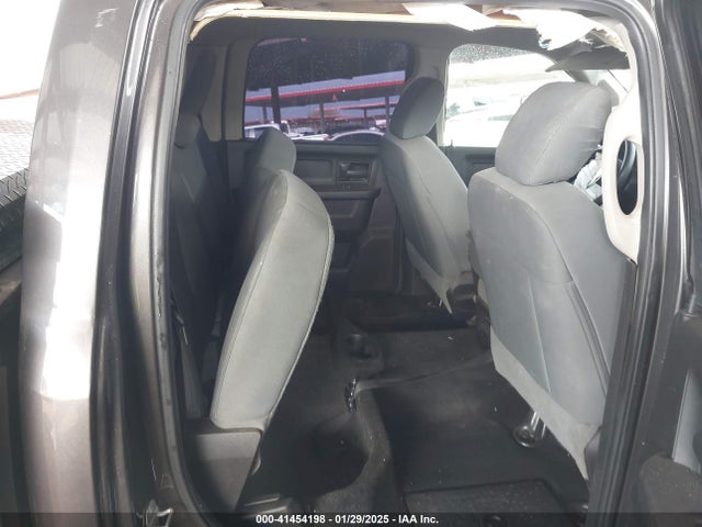 RAM 1500 Express 2016 3C6RR6KT2GG158263 Image 8