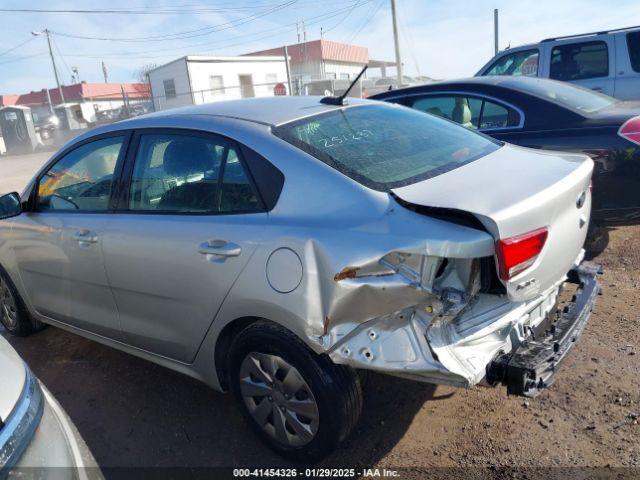 3KPA24AB2KE251537 KIA RIO S