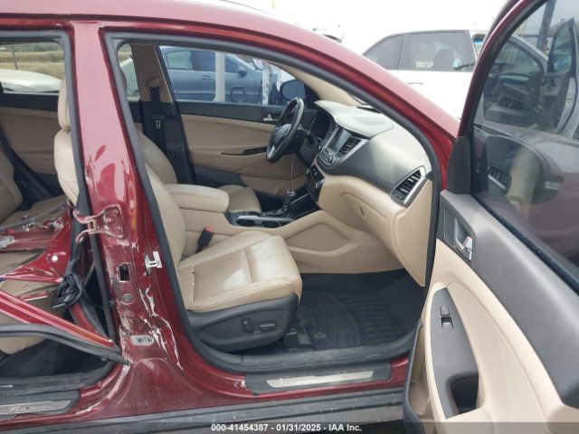 2018 HYUNDAI TUCSON KM8J3CA21JU634601 Photo 4