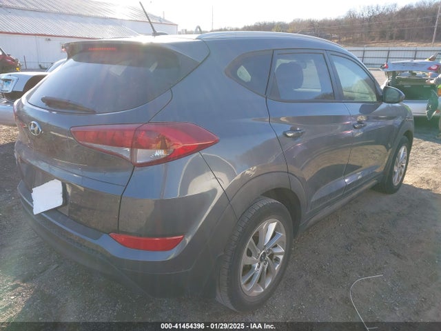 Hyundai TUCSON SE 2016 KM8J33A4XGU060235 Image 4