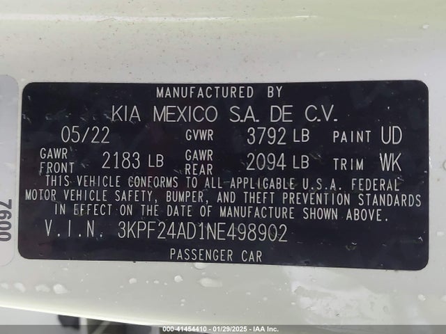 3KPF24AD1NE498902 KIA FORTE FE