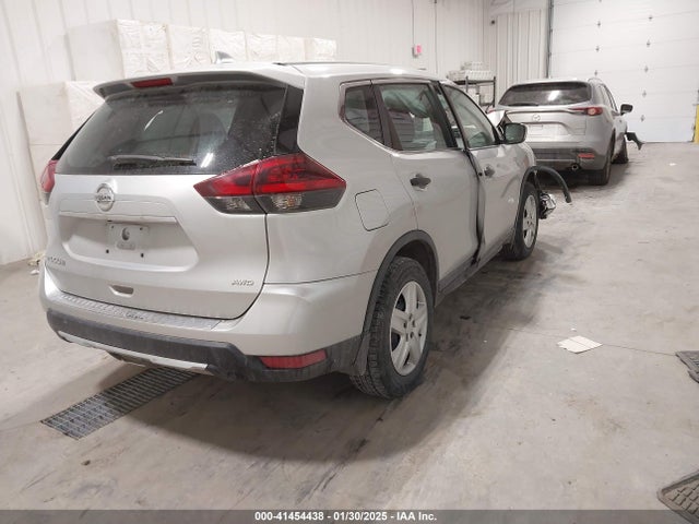 KNMAT2MV4JP503679 Nissan ROGUE S