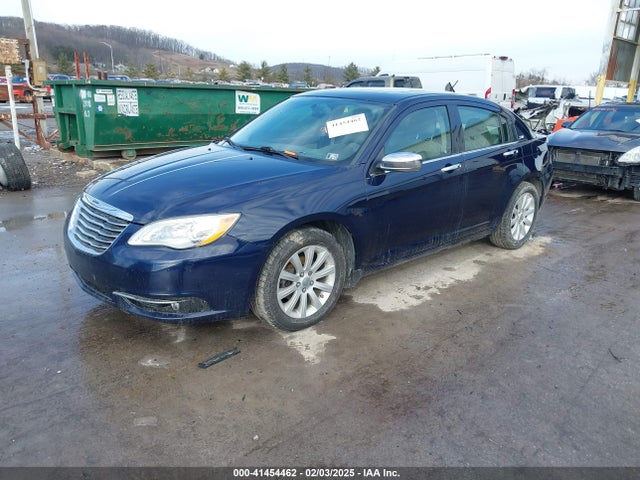 Chrysler 200 Limited 2014 1C3CCBCG2EN199155 Image 2